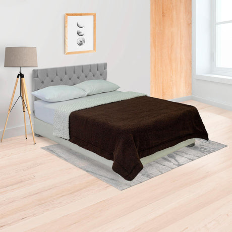 Cobija Doble Faz Ovejero Twist Gris y Cafe 180x200cm Fondo Entero - Cobijas y Mantas | Bylmo