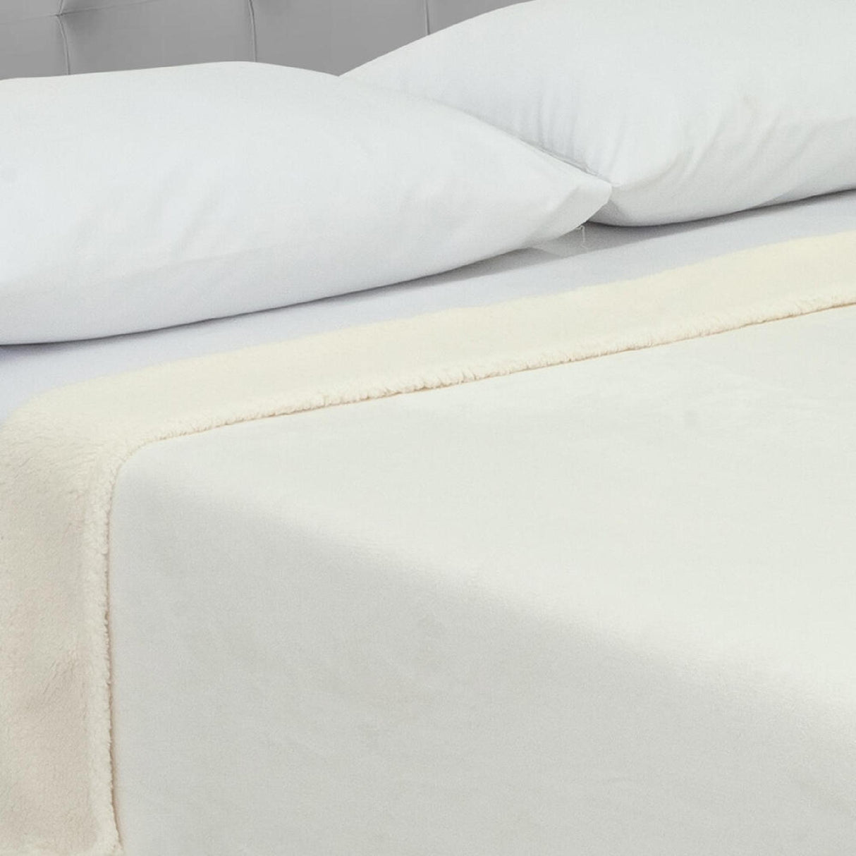 Cobija Ovejera Cibraja Blanco 180x190cm Fondo Entero - Cobijas y Mantas | Bylmo