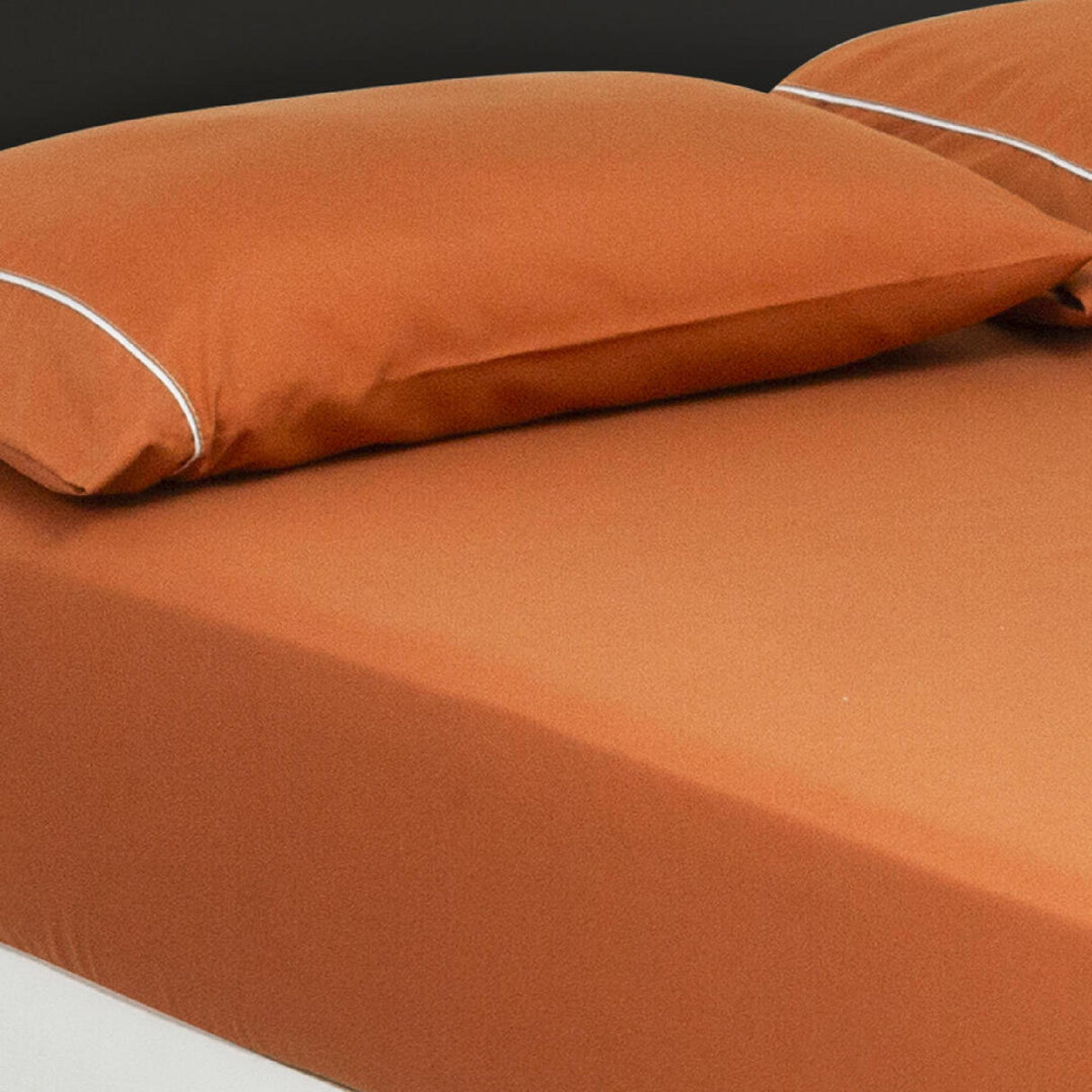 Sábana Ajustable Básica Terracota Fondo Entero Para Cama Queen 160 X 190 Cm - Sabanas | Bylmo