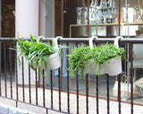 Matera Balcony Capri Triple Blanco 54x28cm Cónica Para Barandas - Materas y Macetas | Bylmo
