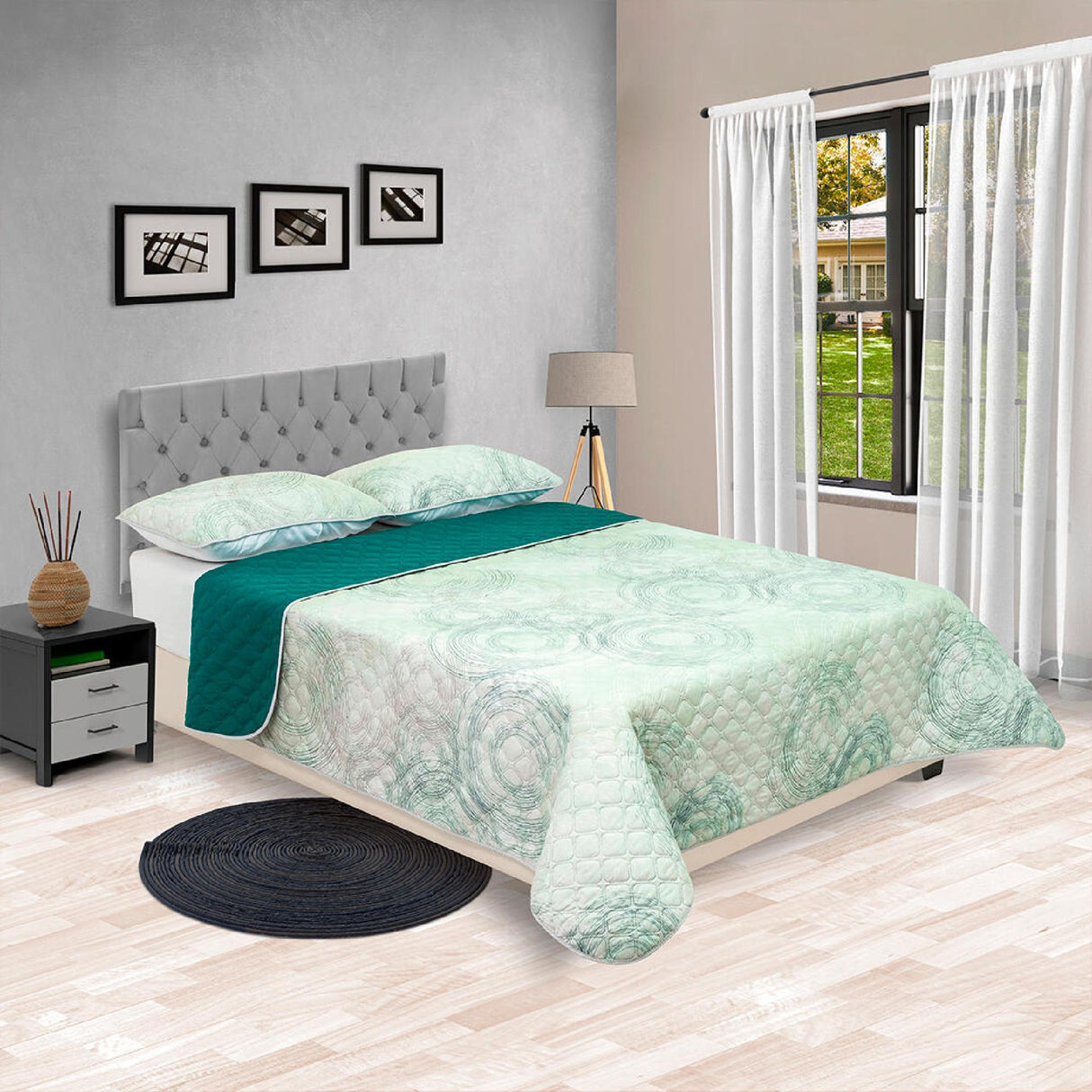 Cubrelecho Doble Faz Barcelona Verde Para Cama King 200 X 200 Cm de Círculos - Tendidos y Cubrelechos | Bylmo