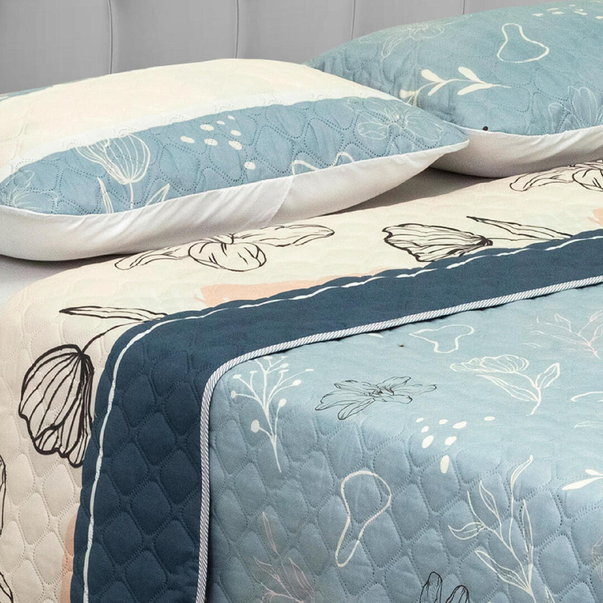 Cubrelecho Doble Faz Style Verde Menta Para Cama Queen 160 X 190 Cm de Hojas - Tendidos y Cubrelechos | Bylmo