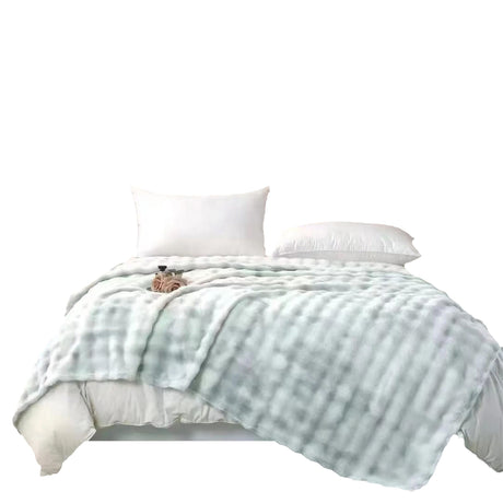 Cobija Alaska Fondo Entero Blanco Y Gris 200x230cm Muy Suave y Ligera - COBIJAS Y MANTAS | Bylmo