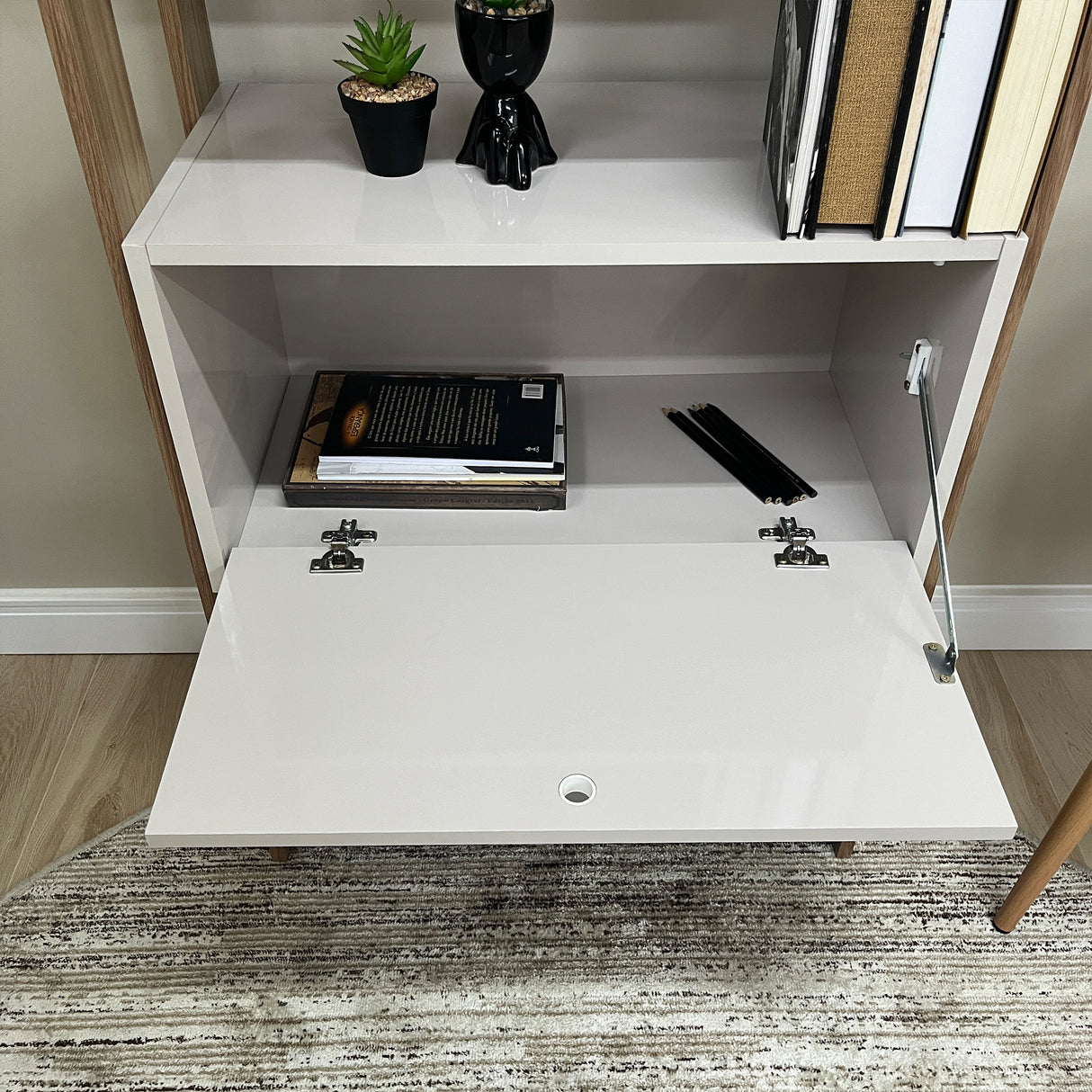 Estantería Rectangular Match Roble y Off White 63x166cm Con Cinco Entrepaños - BIBLIOTECAS Y ESTANTERIAS | Bylmo