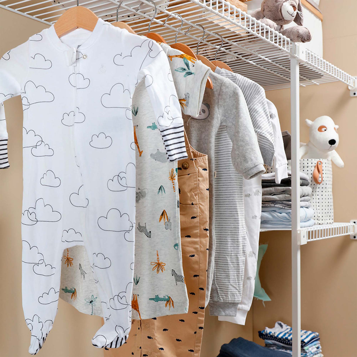 Closet Classic Blanco 200x200cm con Cinco Compartimientos - CLOSETS | Bylmo