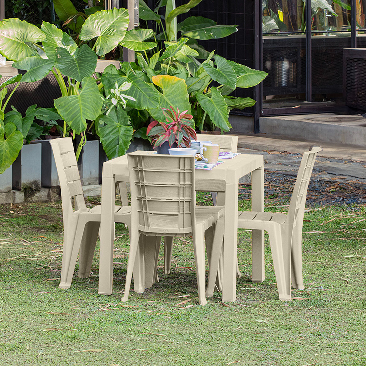 Combo Comedor y 4 Sillas sin Brazos Rimax Barú Taupe 75x73.5cm Cuadrado - COMEDORES | Bylmo