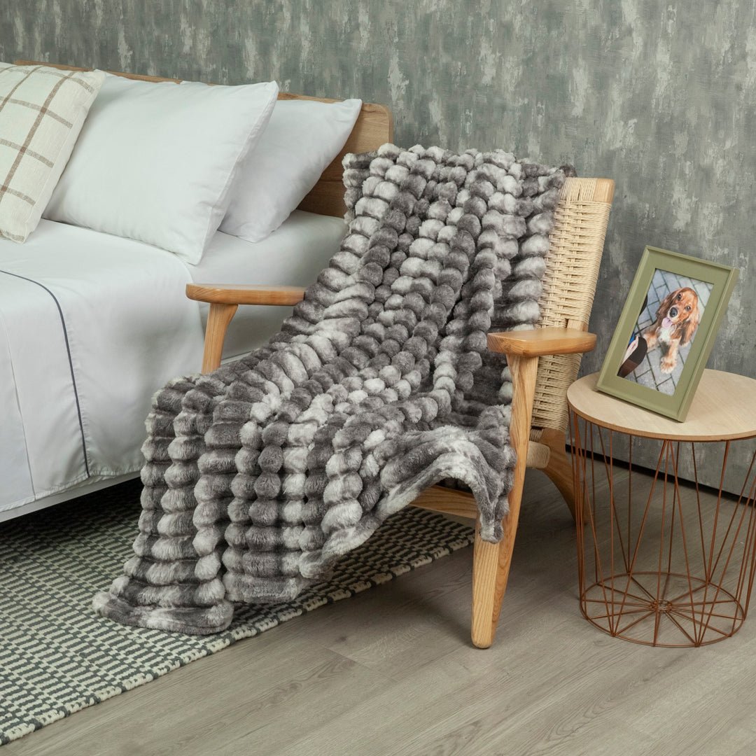Cobija Malu Gris 180x200cm Fondo Entero - COBIJAS Y MANTAS | Bylmo
