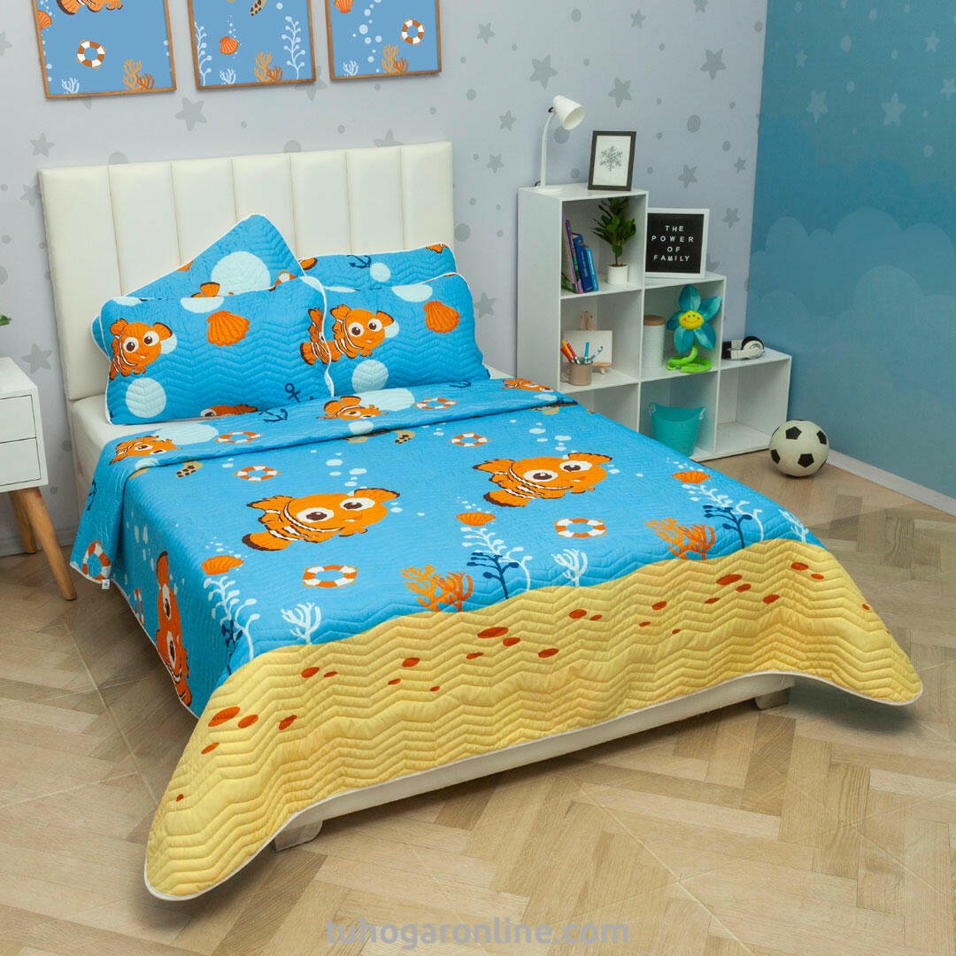 Cubrelecho Azul Celeste para Cama Semidoble 120 X 190 Cm Prensado de Nemo - TENDIDOS Y CUBRELECHOS | Bylmo