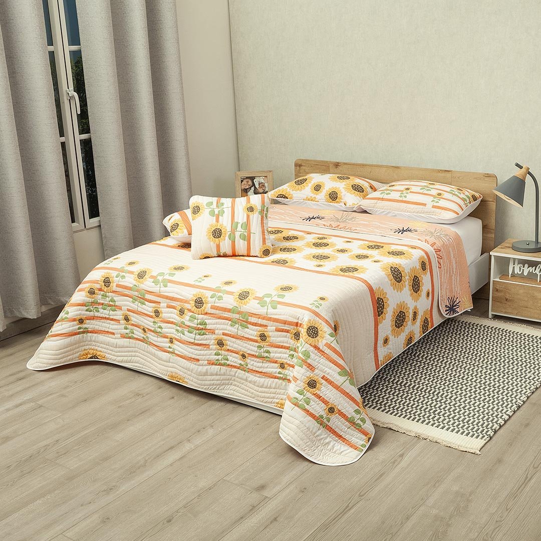 Cubrelecho Verano Eterno Beige y Naranja Claro para Cama Sencilla 100 X 190 Cm Prensado de Flores - TENDIDOS Y CUBRELECHOS | Bylmo