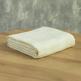 Cubrecama Elegant Beige 150x200cm Fondo Entero - TENDIDOS Y CUBRELECHOS | Bylmo