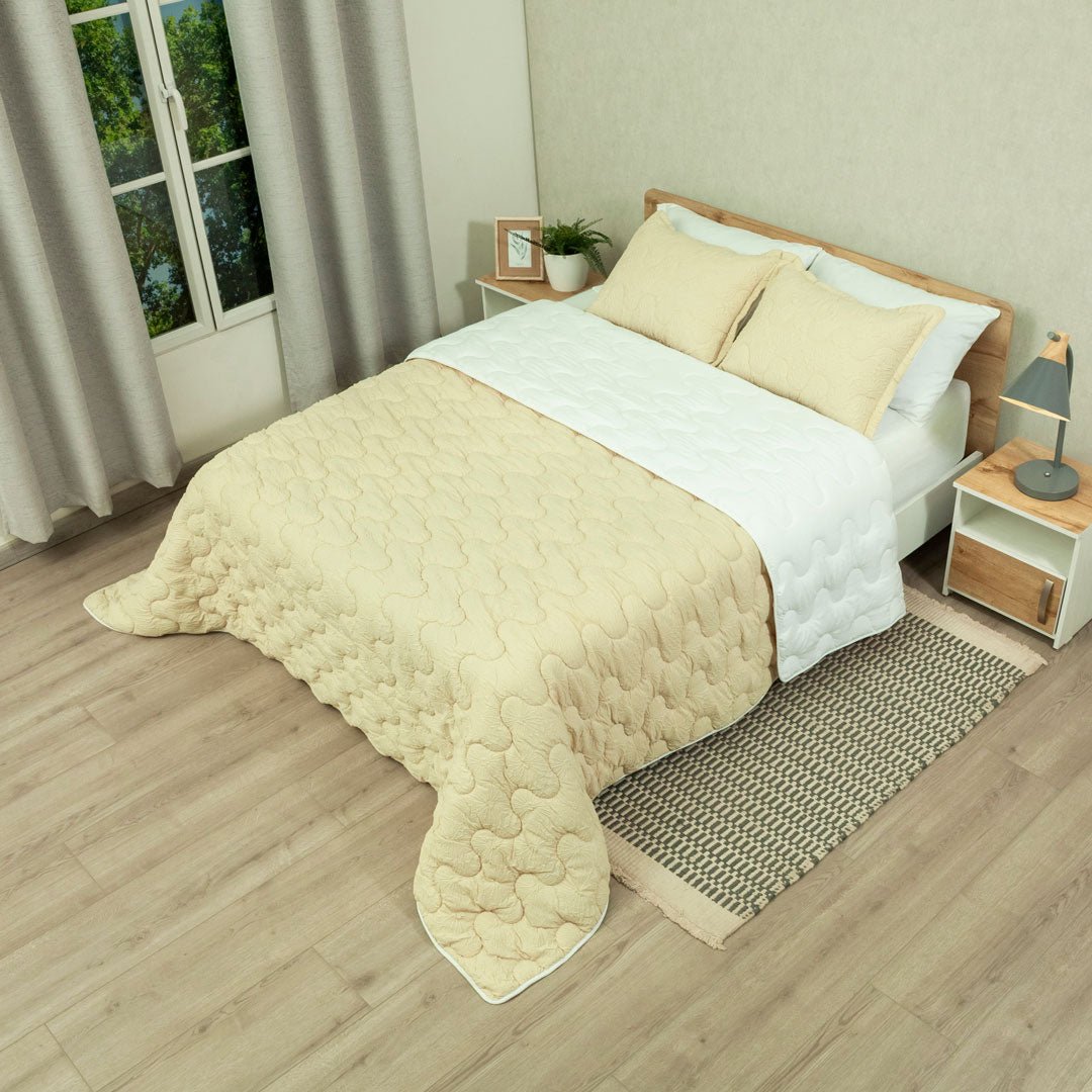 Cubrelecho Flora Amarillo y Blanco para Cama Doble 140 X 190 Cm Fondo Entero - TENDIDOS Y CUBRELECHOS | Bylmo