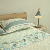 Cubrelecho Doble Faz Style Ocean Chic Blanco para Cama Doble 140 X 190 Cm de Lineas Ondulantes - TENDIDOS Y CUBRELECHOS | Bylmo