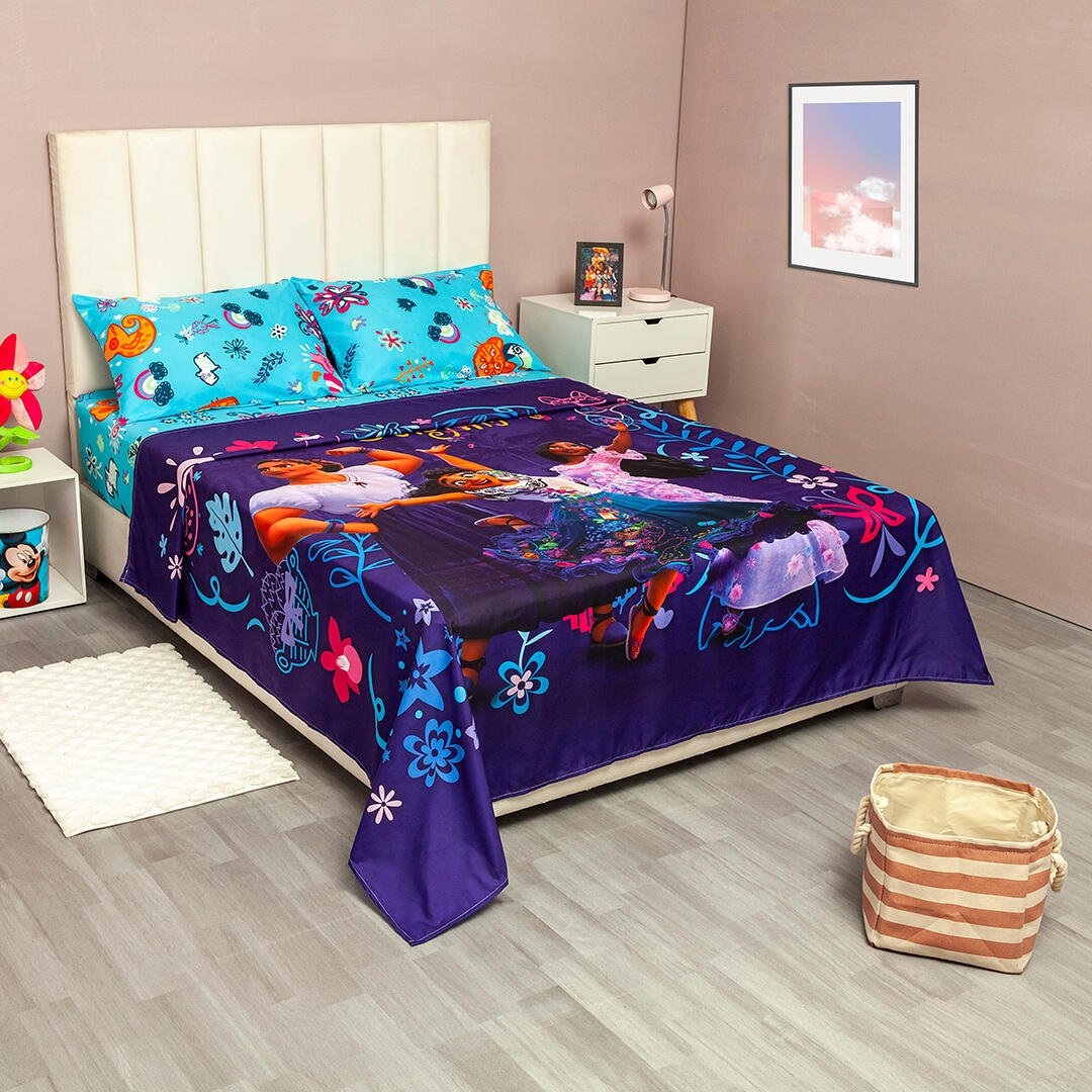 Juego de Sábanas Infantil Core Disney Azul Oscuro y Azul Claro para Cama Sencilla 100 X 190 Cm de Encanto - SABANAS | Bylmo
