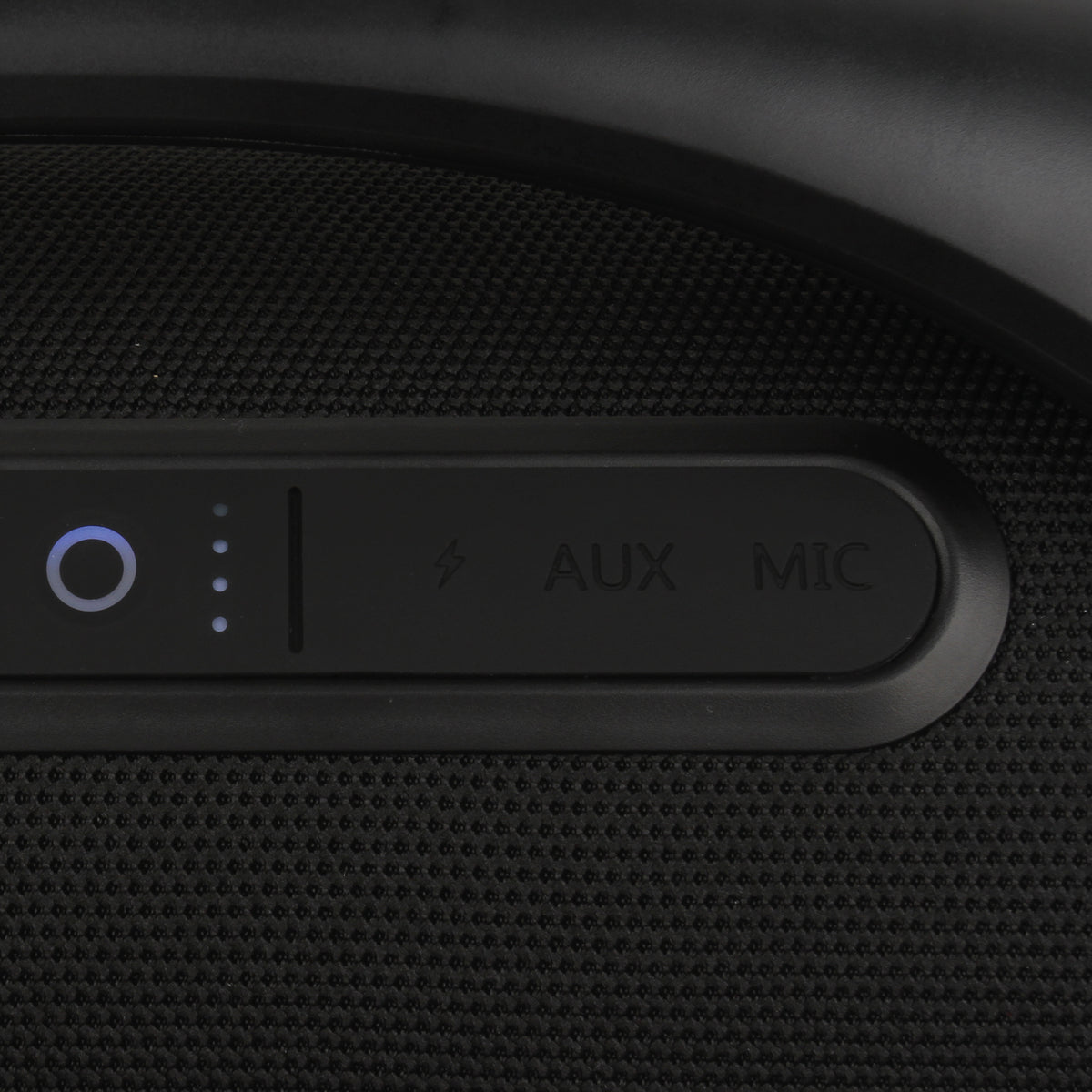 Parlante Portátil Challenger Negro 18.1x23cm Portatil con Conexión Bluetooth - PARLANTES | Bylmo