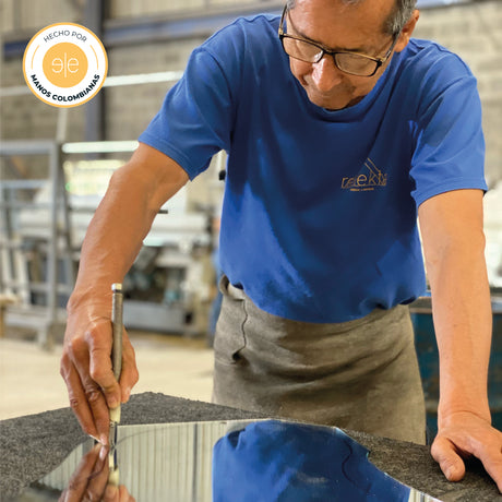 Espejo de Pared Dominic 50x100cm Asimetrico Flotado sin Marco - ESPEJOS DE PARED | Bylmo