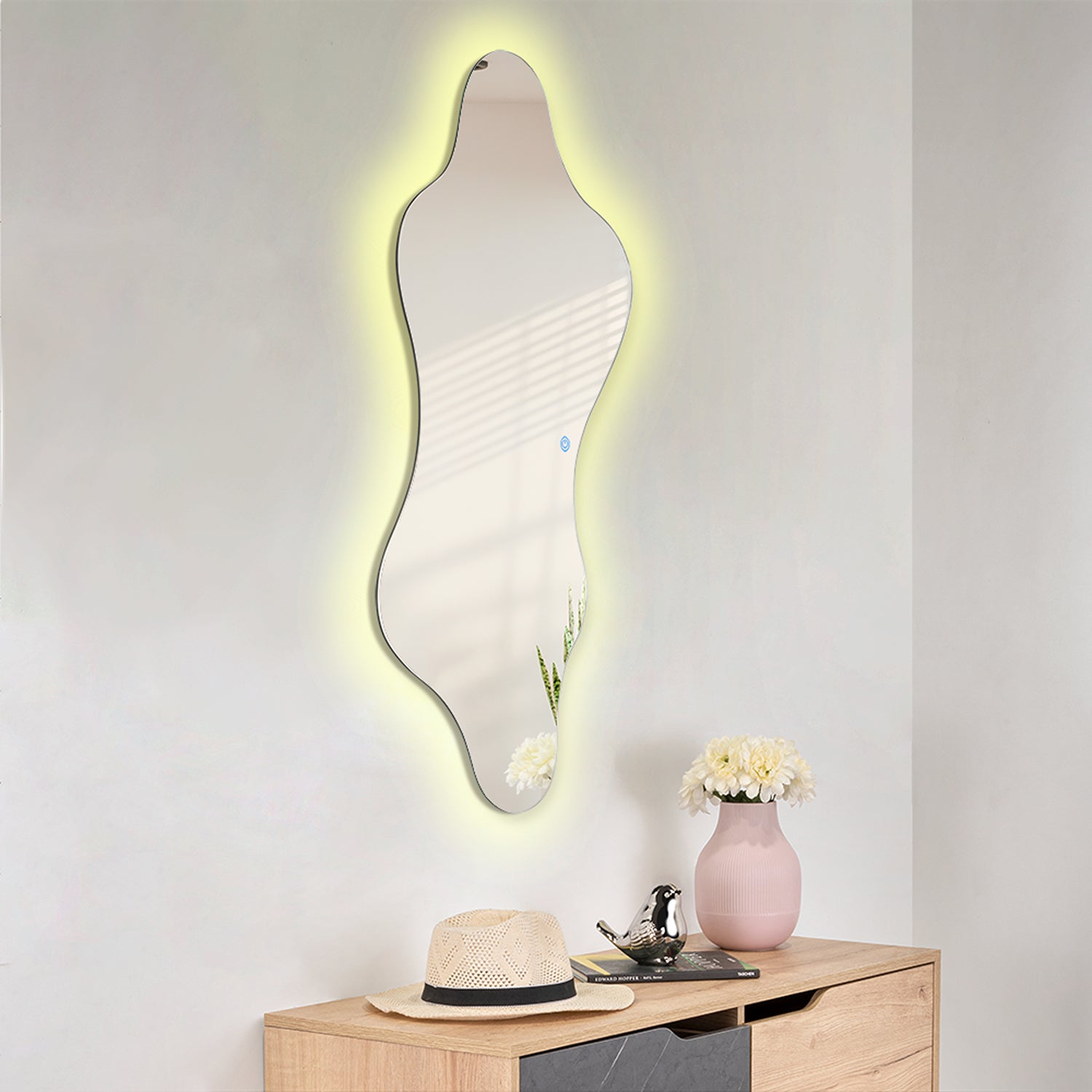 Espejo de Pared Dominic 50x100cm Asimetrico Flotado sin Marco con Luz Led Touch - ESPEJOS DE PARED | Bylmo