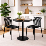 Comedor Maiu Negro 60x72cm Circular de Cuatro Puestos con Dos Sillas - COMEDORES | Bylmo