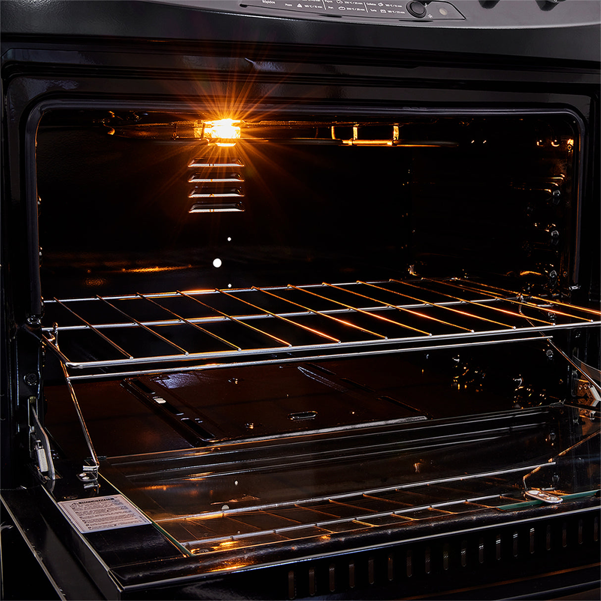Estufa Haceb Negro 65.5x98.5cm Para Gas Propano con Cuatro Quemadores y con Horno - ESTUFAS | Bylmo