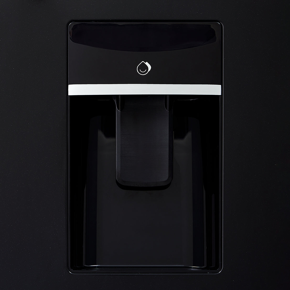 Nevera No Frost Haceb Negro Cósmico 74x188cm De 448 Litros con Dispensador de Agua - NEVERAS | Bylmo