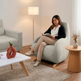 Poltrona Rusell Taupe y Matiz Caoba 77x95cm de Un Puesto con Apoya Brazos - SOFAS Y POLTRONAS | Bylmo