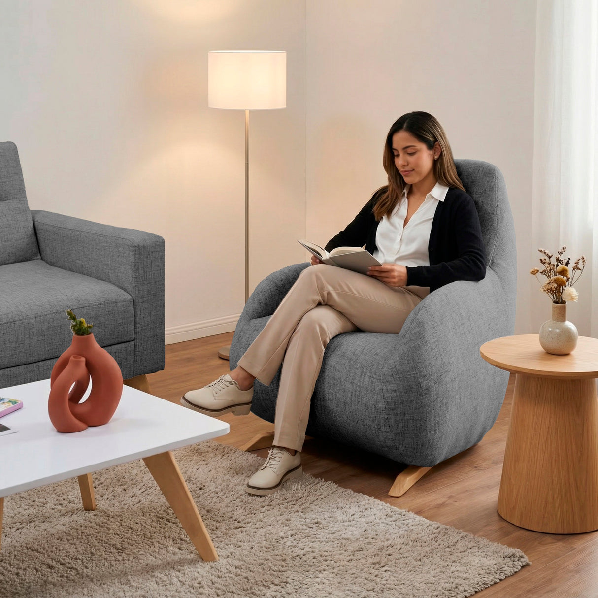 Poltrona Rusell Gris y Matiz Natural 77x95cm de Un Puesto con Apoya Brazos