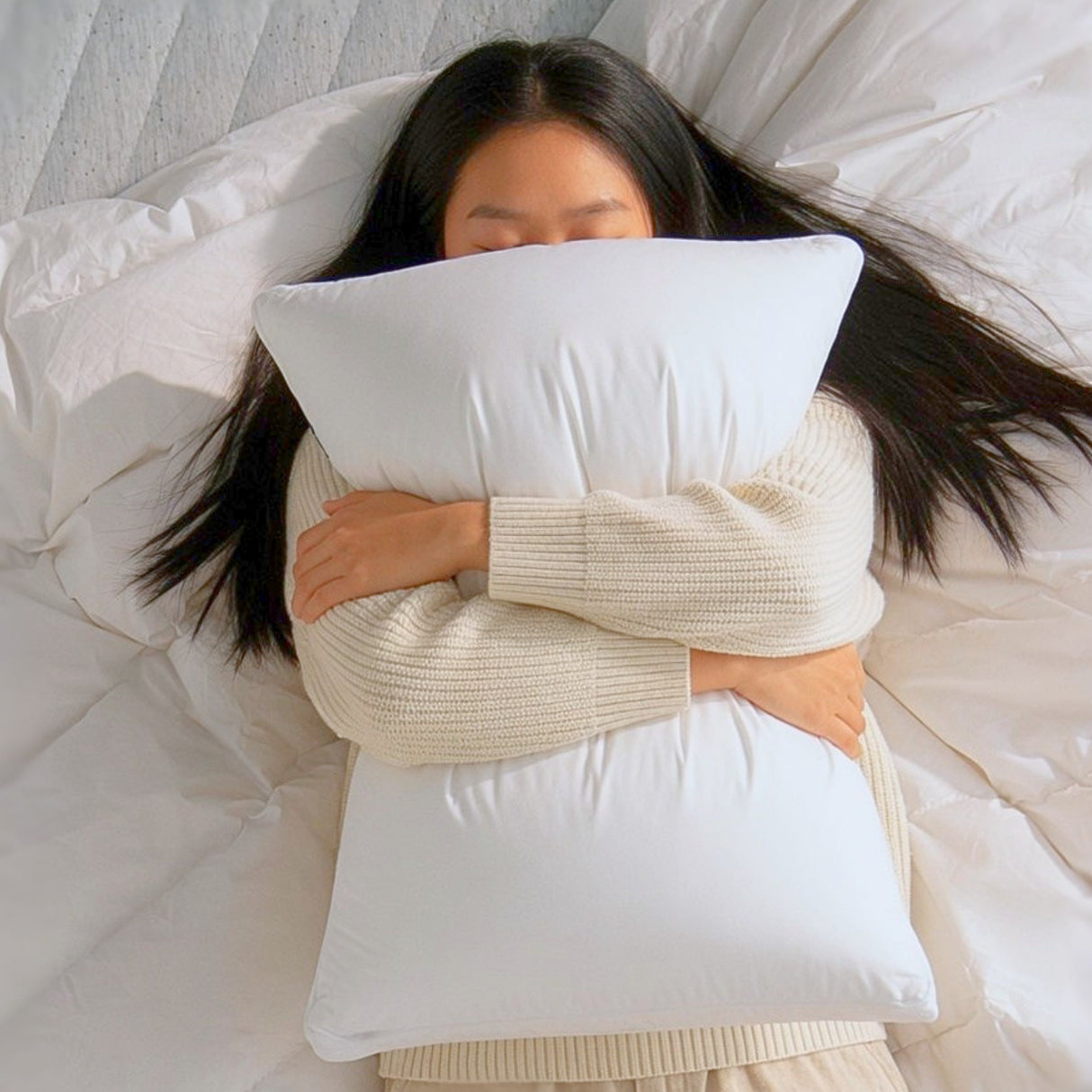 Combo 2 Almohadas Hotelera Blanco 50x70cm de Relleno de Fibra Siliconada Medio Suave Hipoelergénica Multi Postura