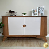 Bifé Vivaldi Beige Claro y Café Claro 140x75cm con Dos Puertas y con Cuatro Compartimientos