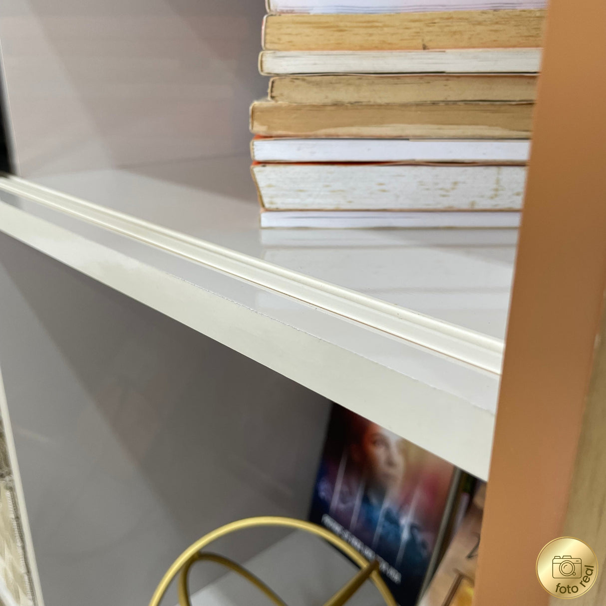 Escritorio Transformable Nomad Café Claro y Beige 118.5x73.5cm con Un Cajón y con Organizador de Libros