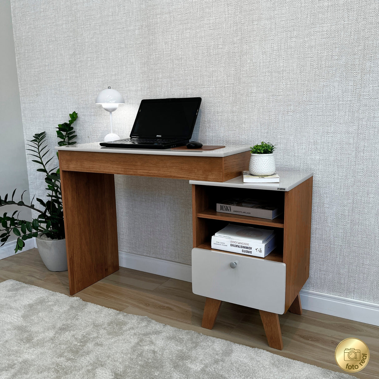 Escritorio Tocador Dora Café y Beige 120.5x118.5cm con Organizador de Libros y con Espejo Integrado