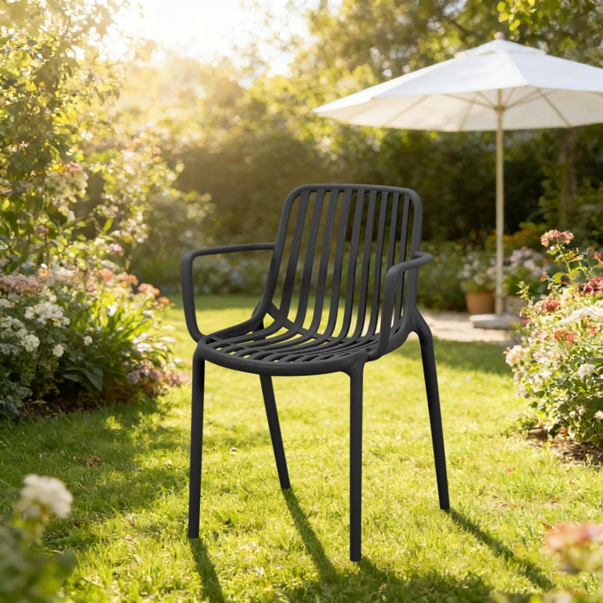 Silla para Exteriores Parma Negro 57x80cm Apilable con Apoya Brazos y con Espaldar