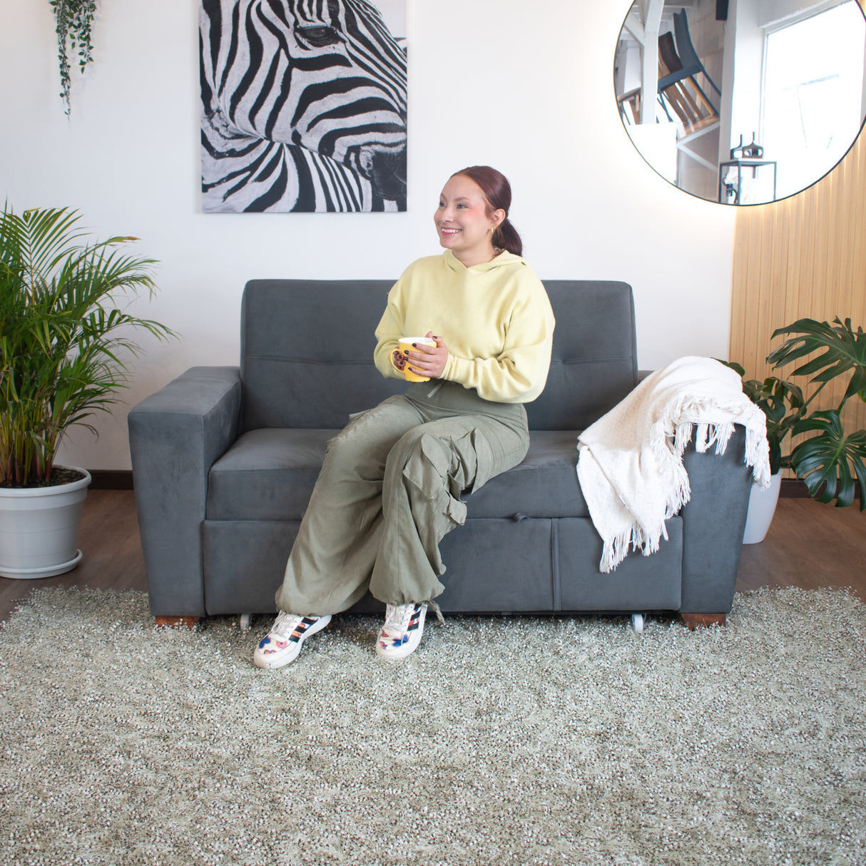 Sofá Cama Hamburgo Gris Denver y Matiz Wengue 160x86cm de Dos Puestos Reclinable sin Apoya Brazos