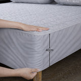 Combo Protector de Colchón y de Almohada Acolchado Gris para Colchón Queen 160 X 190 Cm