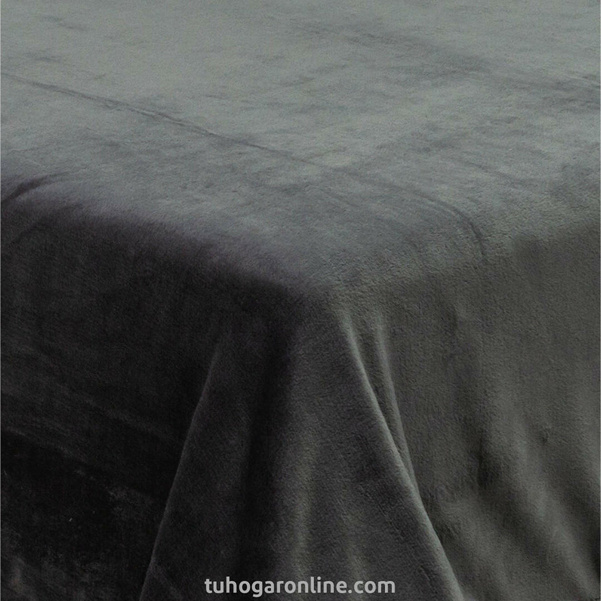 Cobija Piel de Durazno Soft Gris 180x200cm Fondo Entero Térmica