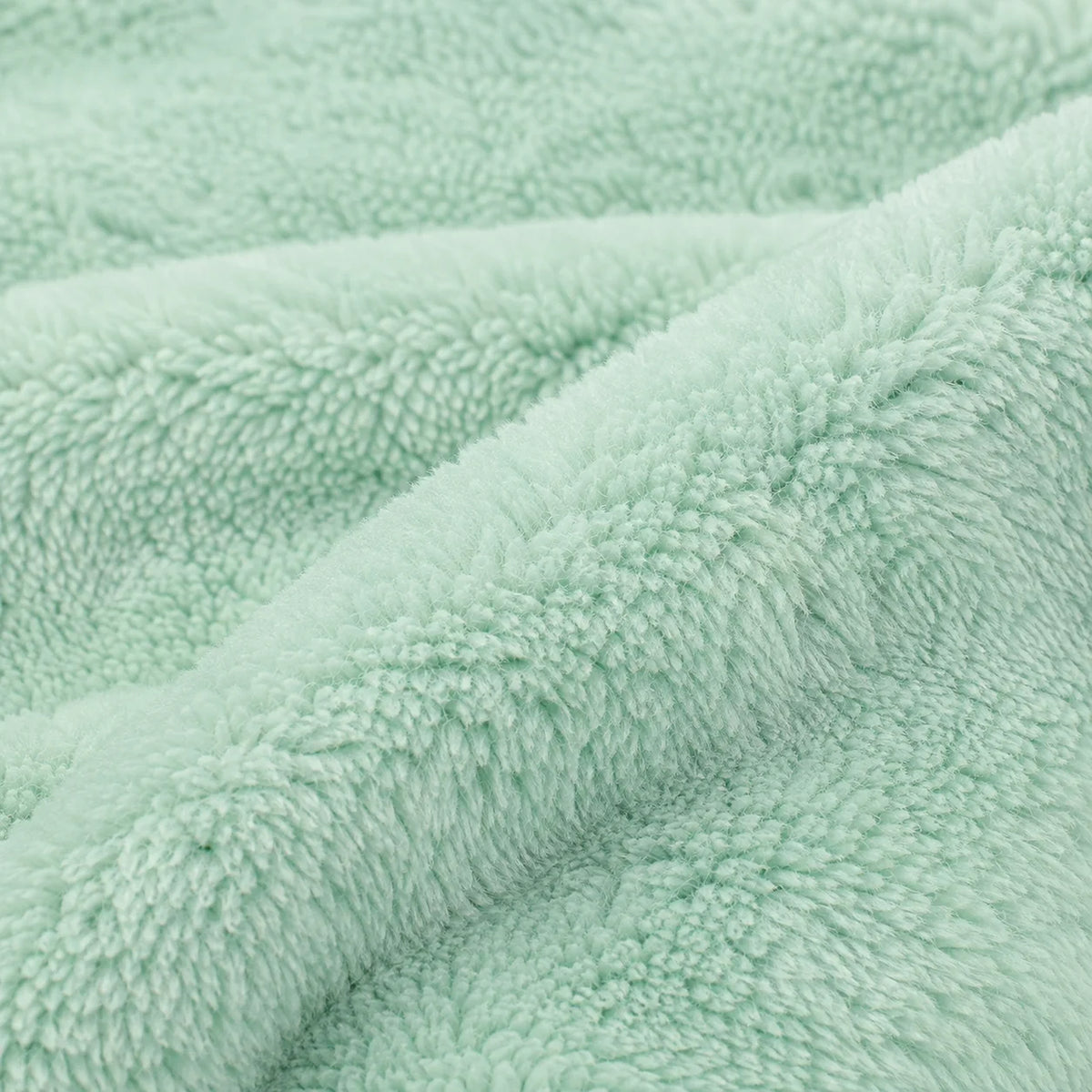 Cobija Piel de Durazno Verde 180x200cm Fondo Entero Térmica