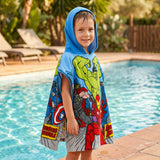 Toalla infantil con capucha azul Avengers con capucha en algodón 60x120 cm