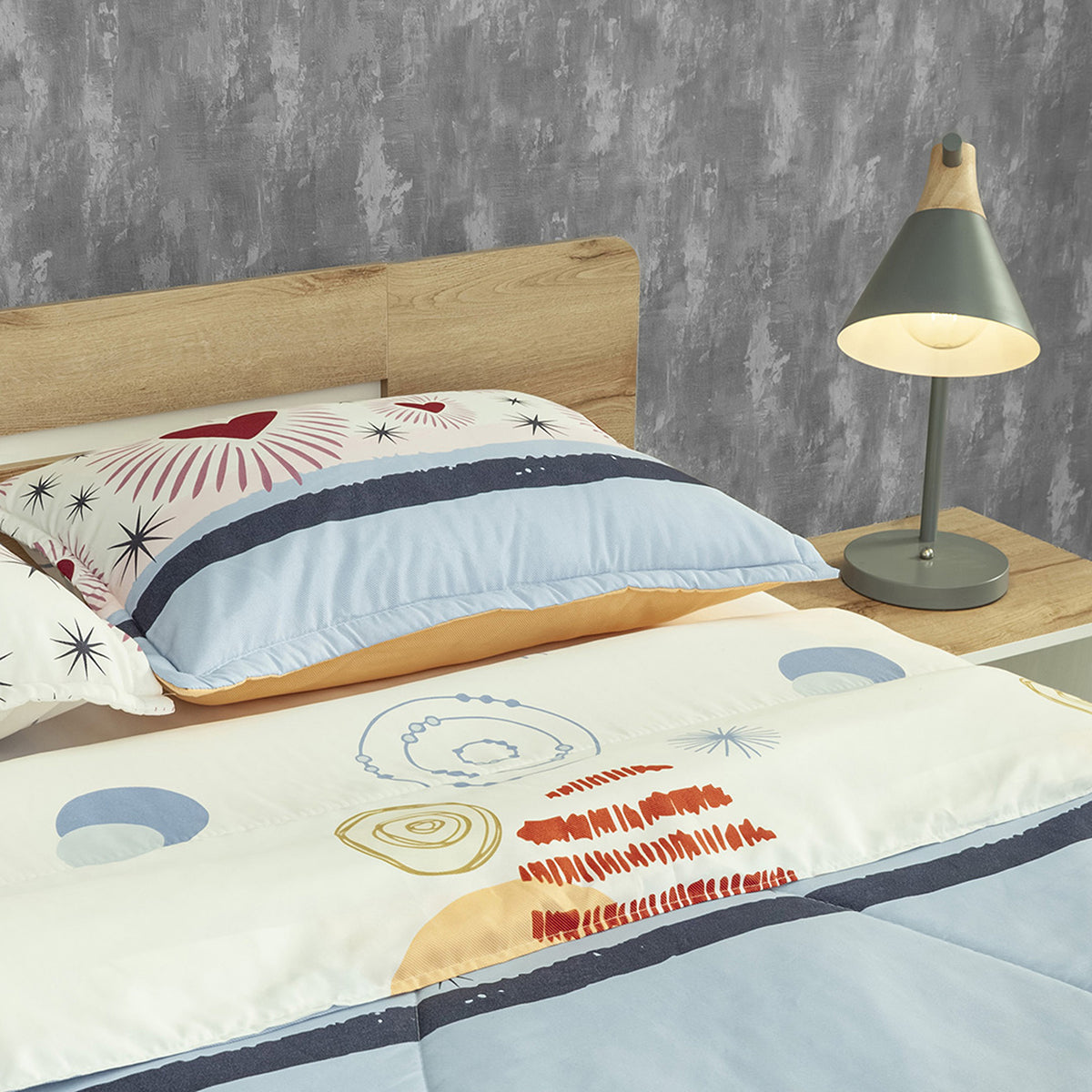 Cubrelecho Amoré Soft para cama doble azul y blanco semiacolchado doble faz 140x190 cm
