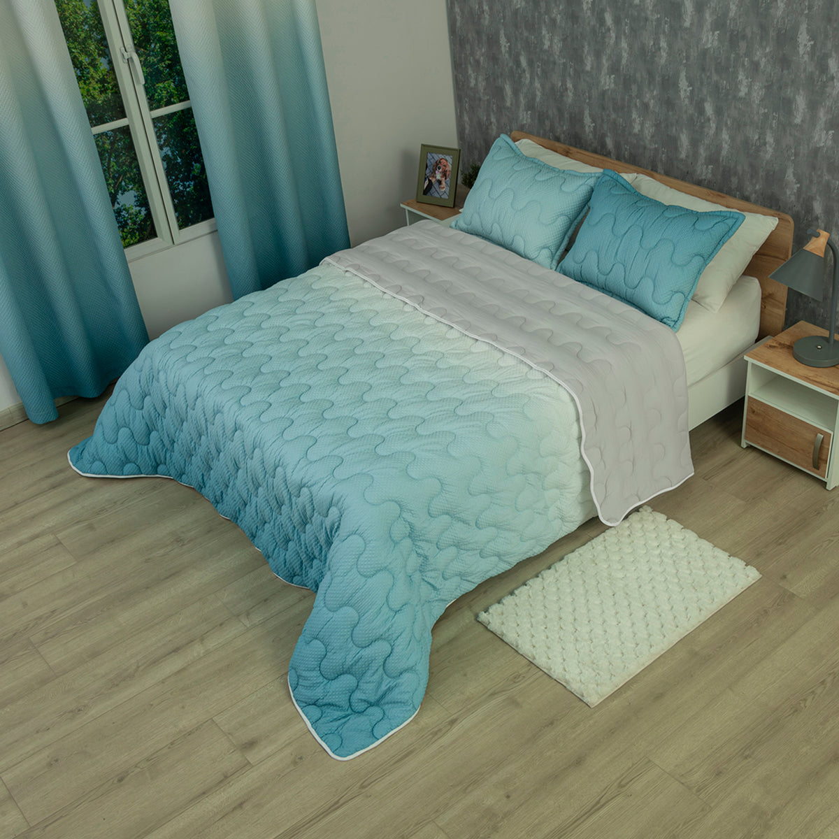 Cubrelecho para cama doble azul degradé Sfumato superacolchado en microfibra 140x190 cm