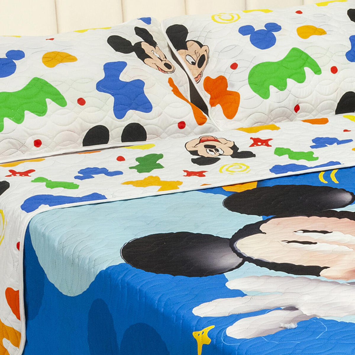 Cubrelecho infantil sencillo azul Disney Cores Mickey Jr doble faz 100x190 cm