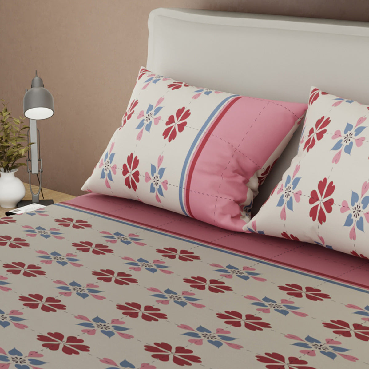 Sábana ajustable Aire Fresco queen beige claro floral en microfibra 160x190 cm