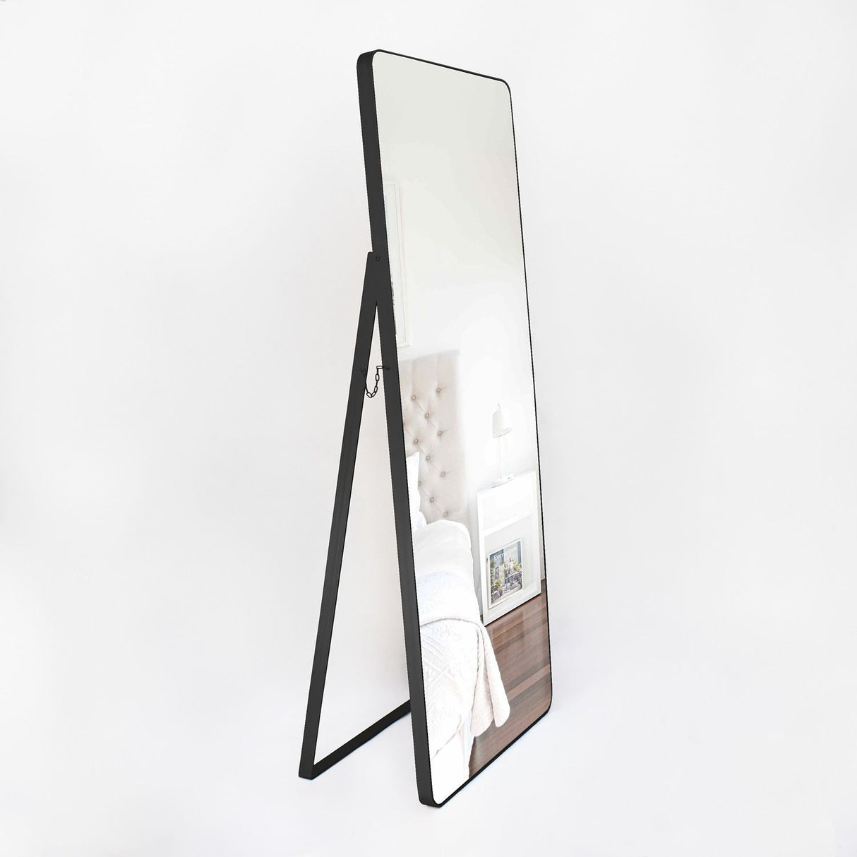 Espejo de Piso Tanger Negro 50x150cm Rectangular con Marco Metálico - Espejos Decorativos | Bylmo