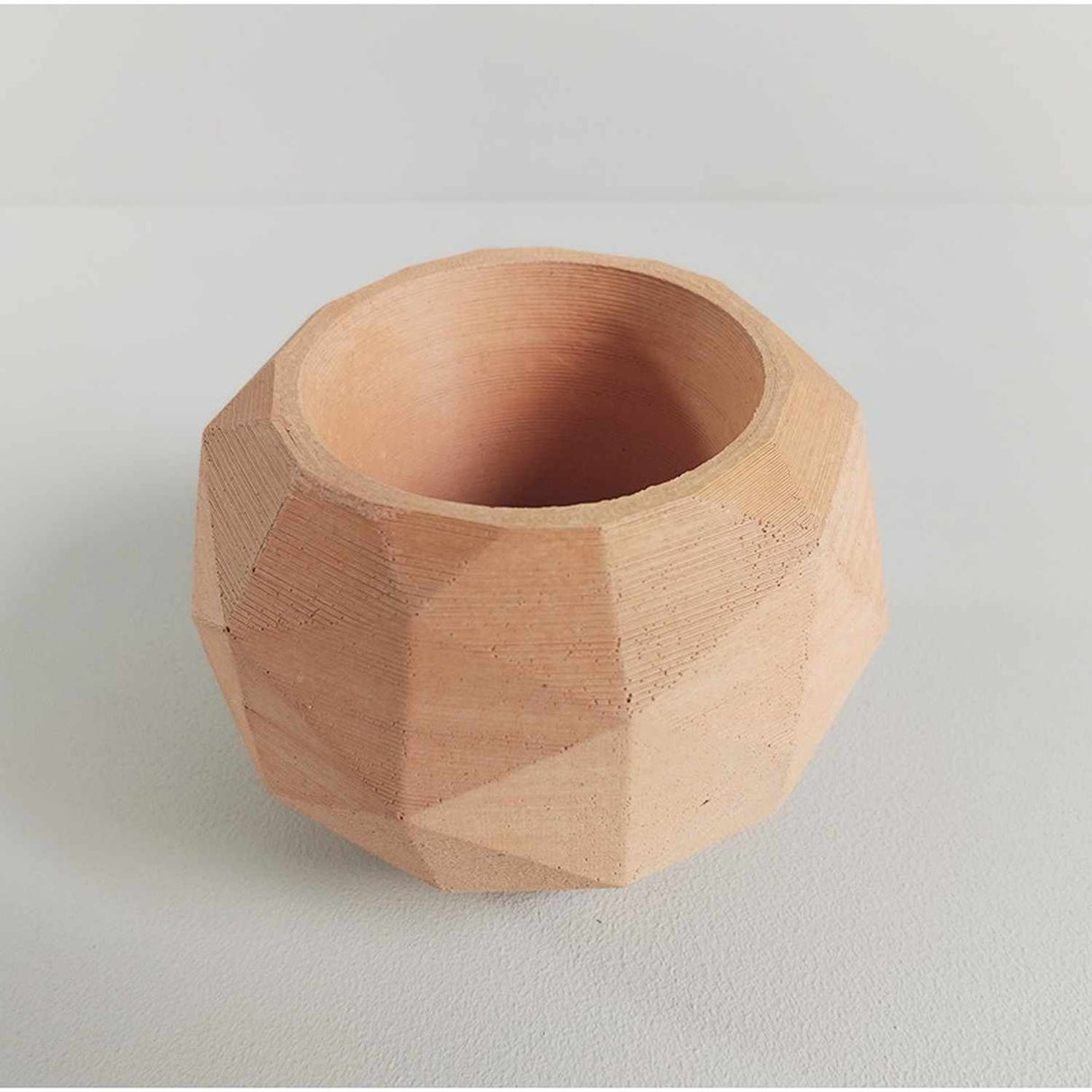 Matera de mesa Laia Terracota 7x8cm de Cemento Circular de 0.3 Litros - Jardineria | Bylmo