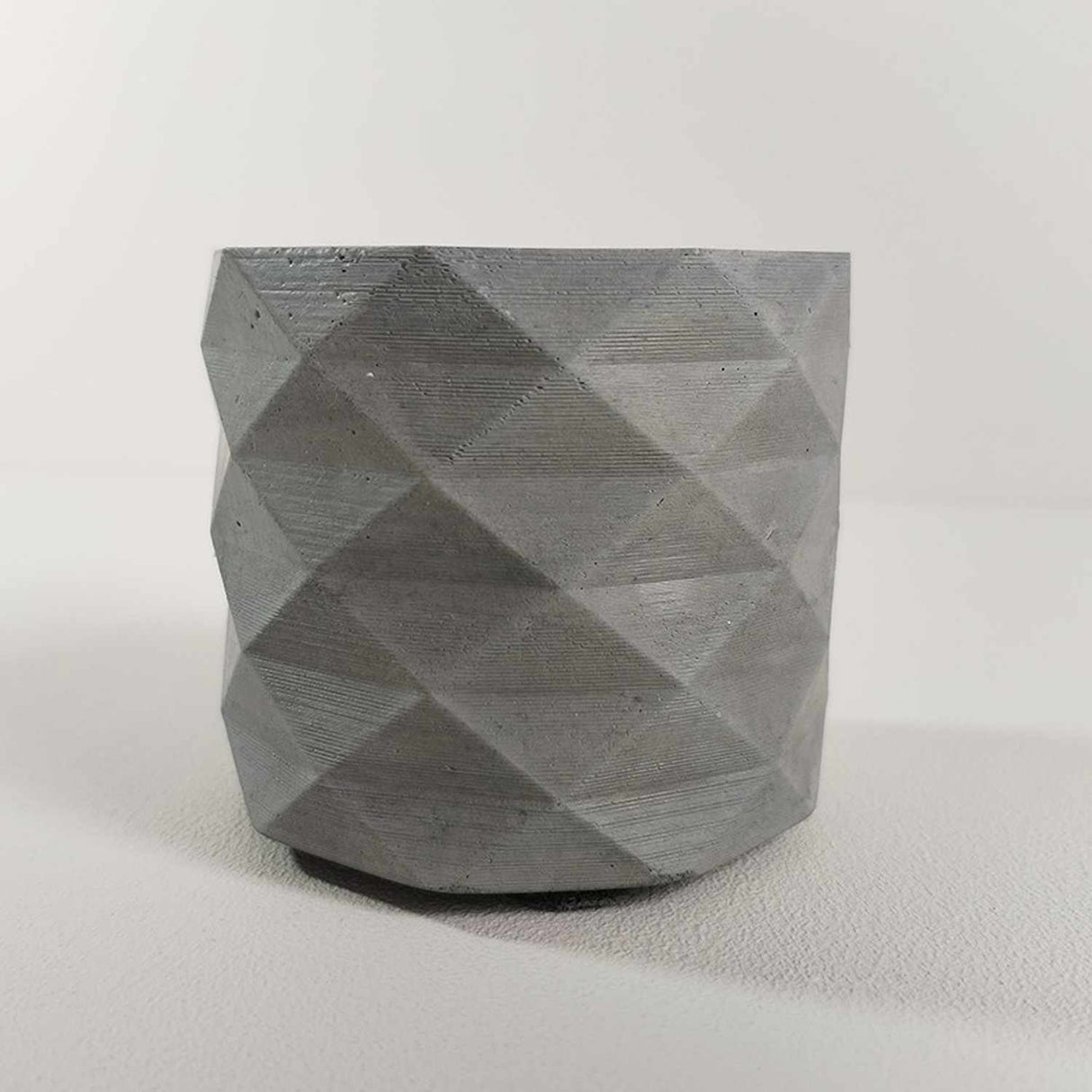 Matera de mesa Lira Gris 7x6cm de Cemento Circular de 0.2 Litros - Jardineria | Bylmo