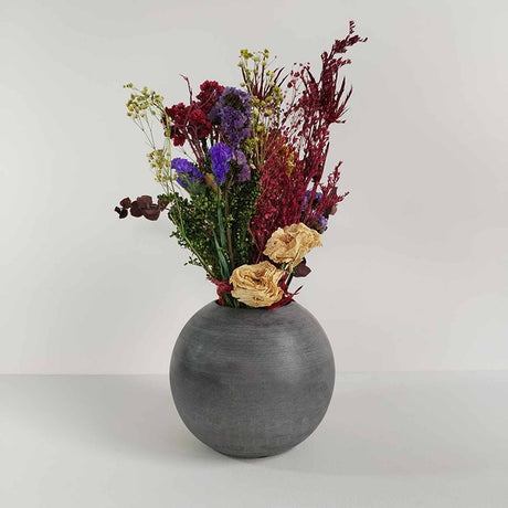 Matera de mesa Luna Gris Oscuro 12x12cm de Cemento Circular de 1.4 Litros - Jardineria | Bylmo
