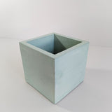 Matera de mesa Eloisa Petty Verde Oliva 12x12cm de Cemento Cuadrado de 1.7 Litros - Jardineria | Bylmo