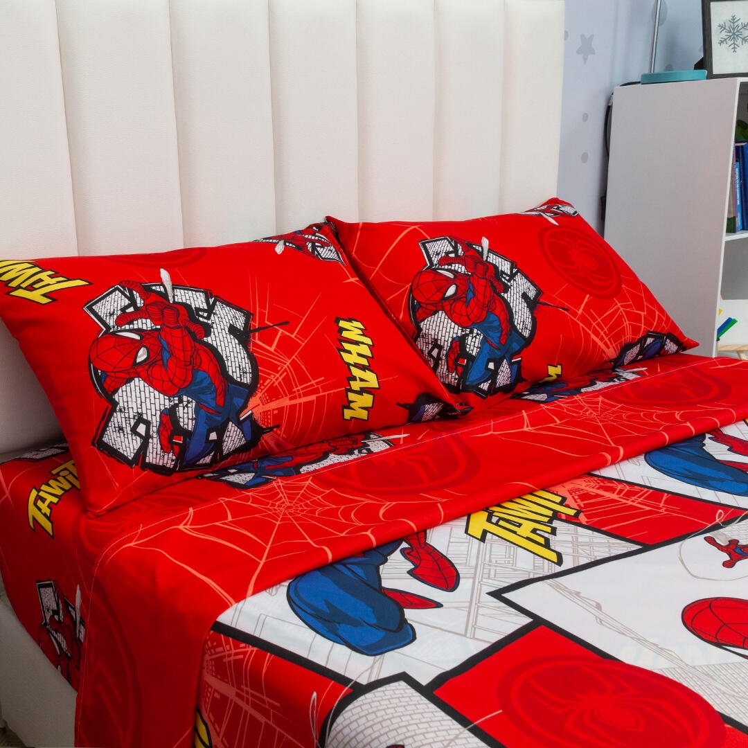 Combo Juego de Sabanas y Cortina Infantil Rojo Semidoble 120 X 190 Cm de Spiderman - Ropa de Cama | Bylmo