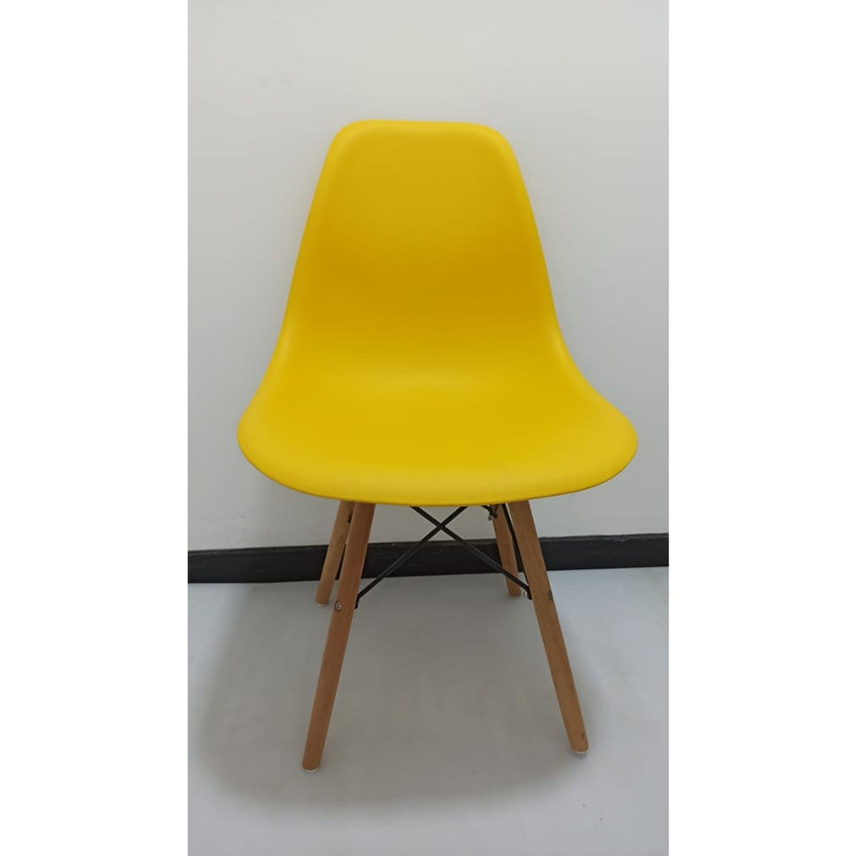 Set x 2 Sillas DKR Amarillo 47x81cm Asiento Cuadrado con Espaldar - Sillas y Butacos | Bylmo