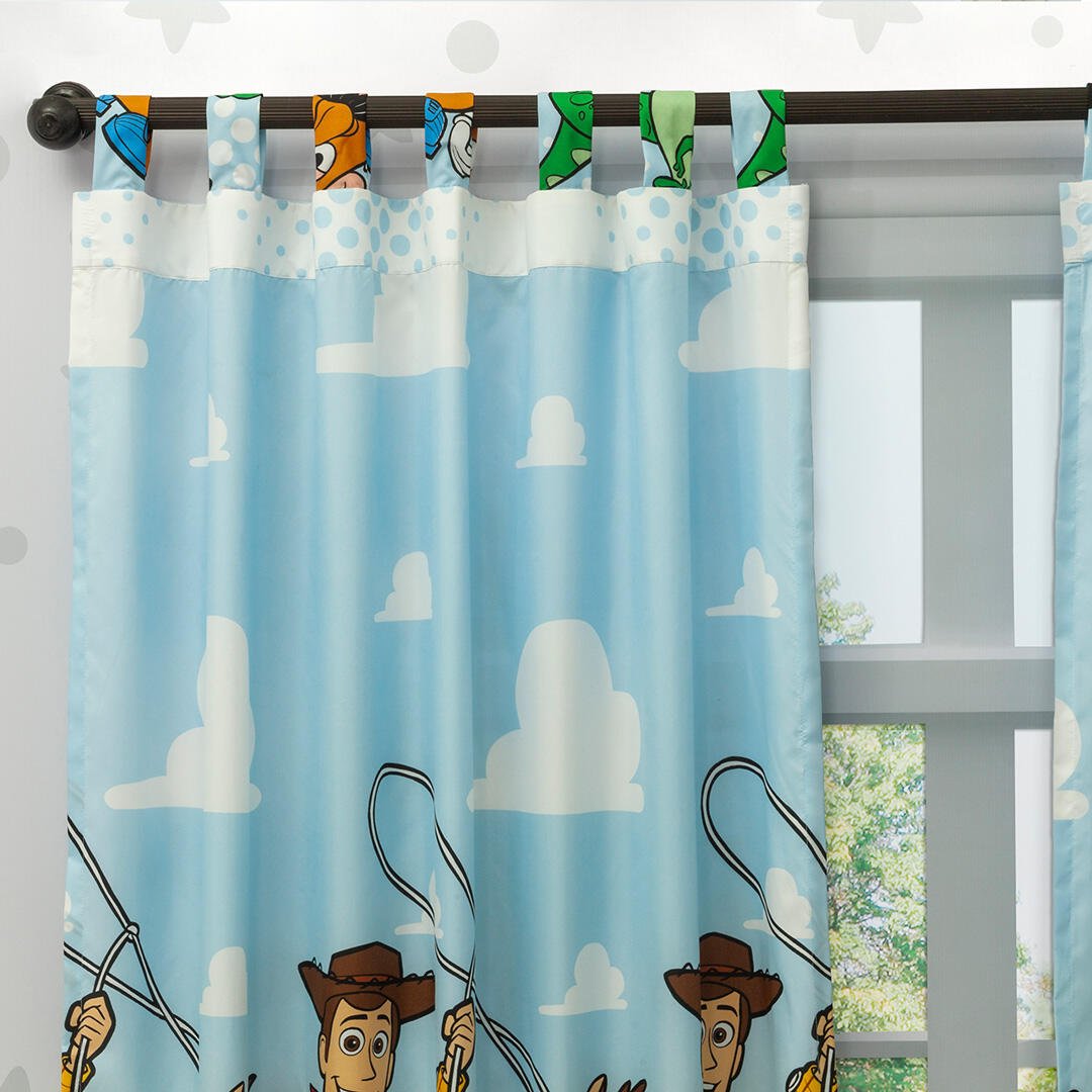 Combo Juego de Sabanas y Cortina Infantil Azul Claro Semidoble 120 X 190 Cm de Toy Story - Ropa de Cama | Bylmo